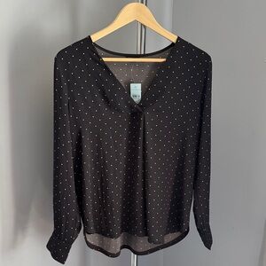 Ann Taylor NWT Polka Dot V-Neck Long Sleeve Blouse